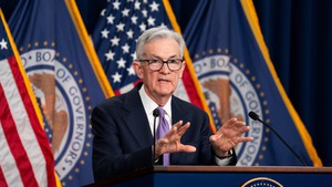 Fed giữ nguyên lãi suất tại cuộc họp cuối cùng của năm 2023