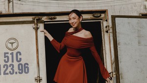 Hoa hậu Thùy Tiên hoá nàng thơ trong bộ ảnh đậm chất Sài Gòn