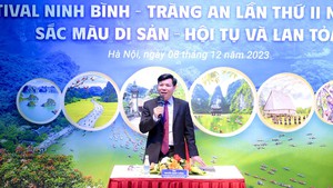 Sân khấu thực cảnh tại Festival Ninh Bình - Tràng An 