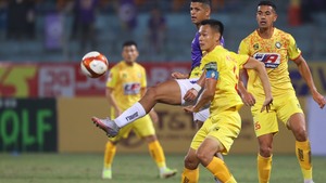 HLV Popov không vui khi Thanh Hóa cầm hòa Hà Nội FC