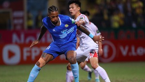 HLV Nam Định và Viettel 'bất đồng' trong việc V-League nghỉ dài