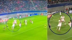 Fan Man City nổi giận vì cầu thủ Leipzig 'chơi bóng chuyền' trong vòng cấm