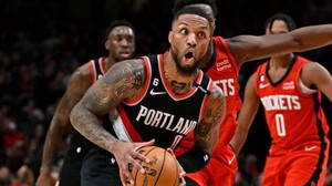 Damian Lillard được NBA triệu tập test... doping sau khi lập kỷ lục