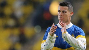 CĐV bất bình với FIFA vì dùng ảnh 'thiếu tôn trọng' Ronaldo ở lễ trao giải The Best 2022