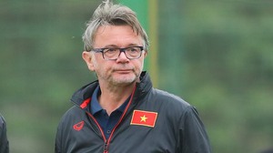 HLV Troussier ‘cười thầm’ với dàn sao U20 Việt Nam, bài toán khó của đội U23 đã tìm ra lời giải?