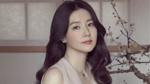 ‘Quốc bảo nhan sắc’ Lee Young Ae: Cả cuộc đời viên mãn nhờ 1 vai diễn thành công