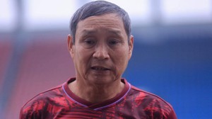 HLV Mai Đức Chung tiết lộ lý do Huỳnh Như đá SEA Games