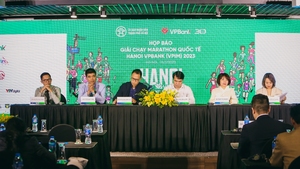 10.000 VĐV tham dự giải chạy VPBank Hanoi International Marathon 2023