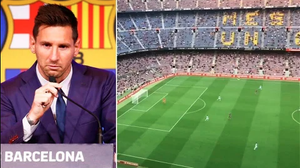 Fan Barcelona hô tên Messi tại Camp Nou, muốn siêu sao trở lại giữa thời điểm nhạy cảm
