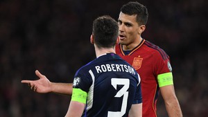 'Máy quét' của Man City chửi lối đá của Scotland là 'rác rưởi' sau trận thua đau của Tây Ban Nha