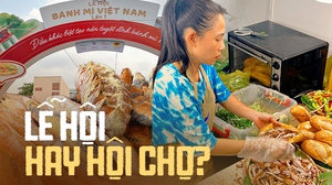 Lễ hội bánh mì Việt Nam khiến nhiều người tranh thủ giờ nghỉ trưa đến tham dự nhưng lại tặc lưỡi vì “giá cao, chưa được thỏa mãn”?