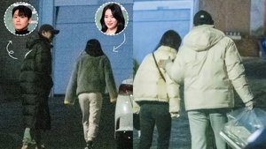 Không phải cá tháng Tư, Dispatch tung ảnh Lee Do Hyun hẹn hò Lim Ji Yeon: Nam chính - ác nữ The Glory thành đôi!