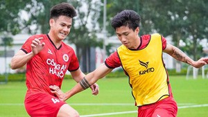 Bóng đá Việt Nam ngày 10/4: Văn Hậu bỏ ngỏ khả năng ra sân ở vòng 6 V-League