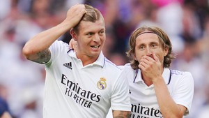 Gạch nối Modric-Kroos và tứ kết Champions League, xứng đáng là những nguyên lão đế chế Real Madrid
