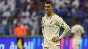 Yêu cầu trục xuất Ronaldo khỏi Ả rập Xê út sau hành vi 'khiếm nhã nơi công cộng'