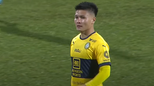 Quang Hải nhận thêm 'hung tin' tại Pau FC trước ngày trở lại Việt Nam