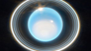 Kính viễn vọng James Webb chụp lại hình ảnh sắc nét về hành tinh Uranus