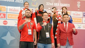 Độc Lạ SEA Games 32: Võ sĩ pencak silat Việt Nam và Indonesia cùng nhận HCV sau trận chung kết tranh cãi