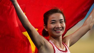Sau xe hơi, nhà vô địch Nguyễn Thị Oanh nhận thêm phần thưởng trị giá 700 triệu