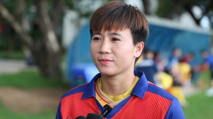Tiền vệ ĐT nữ Việt Nam quyết giành HCV SEA Games 32 để động viên U22 Việt Nam, nhắn nhủ 'các em cần xốc lại tinh thần'