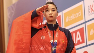 Hot girl 'không tuổi' Dương Thúy Vi lọt top đề cử nhận Huân chương Lao động sau SEA Games 32