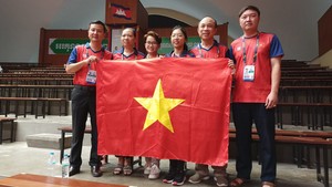 'Địa chấn': Đoàn Việt Nam giành huy chương vàng đầu tiên khi SEA Games còn chưa khai mạc