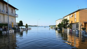 23.000 người Ý sơ tán do lũ lụt vẫn chưa thể trở về nhà
