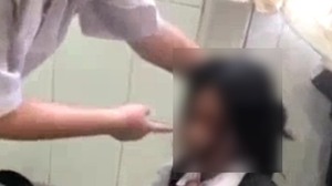 Vụ học sinh nữ đánh nhau trong nhà vệ sinh: Giải quyết bằng hình thức dân sự