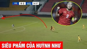 Huỳnh Như ghi bàn thắng lịch sử với cú lốp bóng 30m khiến đối thủ ngơ ngác không dám tin điều xảy ra