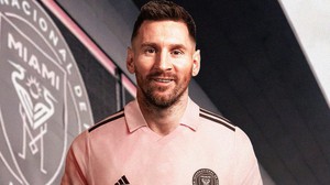 Hôm nay Messi tròn 36 tuổi: Ngôi sao không phải để viết, để nói, anh là nghệ thuật để thưởng thức