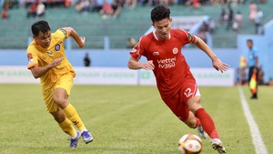 V-League 2023: Viettel chưa chắc trụ hạng như HAGL, SLNA