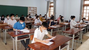 Hôm nay (9/6), 116.000 thí sinh Hà Nội làm thủ tục dự thi vào lớp 10