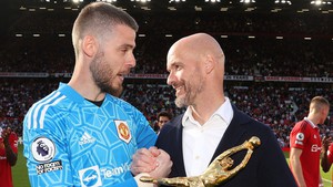 De Gea ra đi, Ten Hag mới thoải mái xây MU