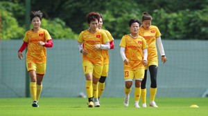 HLV Mai Đức Chung chốt danh sách dự World Cup, tuyển nữ Việt Nam háo hức chờ lên đường