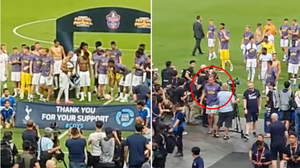 Tottenham vô địch Tiger Cup ở Singapore nhưng biểu cảm của Harry Kane mới đáng chú ý