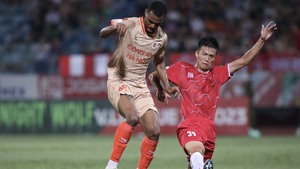 Hàng công vô duyên, Filip Nguyễn bắt hay, CAHN vẫn mất ngôi đầu V-League khi thua Hải Phòng