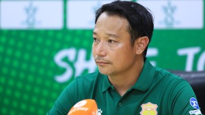 HLV Nam Định ‘bắt bệnh’ đội bóng của Filip Nguyễn và Quang Hải