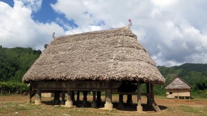 Nhà làng - Di sản văn hóa độc đáo của người Cơ Tu
