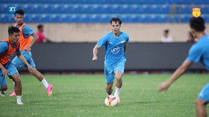 Văn Toàn nói thẳng về Văn Thanh, quyết vô địch V-League với Nam Định