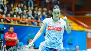 Nguyễn Thùy Linh gây ấn tượng mạnh, đánh bại tay vợt số 8 thế giới ở Giải cầu lông Trung Quốc