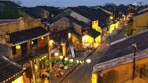 Giải pháp ứng xử linh hoạt với các di tích xuống cấp ở phố cổ Hội An