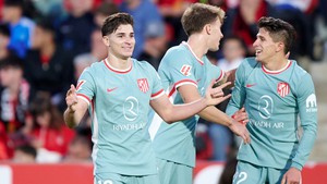 Atletico Madrid hồi sinh với Simeone 'con'