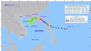 Bão số 8 giật cấp 11 di chuyển theo hướng Tây Tây Bắc