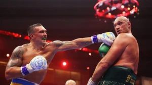 Link xem trực tiếp Tyson Fury vs Oleksandr Usyk 6h hôm nay 22/12