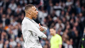 Mbappe tỏa sáng, Real Madrid bám sát ngôi đầu Liga