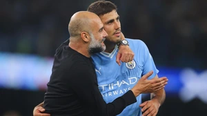 Vắng Rodri, Man City chắc chắn phải mua tiền vệ mới