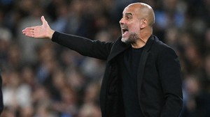 Vừa phải tập luyện xuyên Giáng sinh, cầu thủ Man City còn phải làm điều khó chịu này trước lễ tặng quà