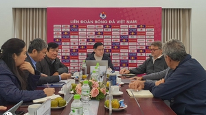 HLV Troussier đặt niềm tin tuyệt đối vào đội tuyển Việt Nam khi tái đấu Indonesia