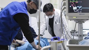 Hàn Quốc: Nhiều bệnh viện tiếp tục hoãn và hủy các ca phẫu thuật