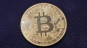 Bitcoin tăng giá kỷ lục: Hiện tượng đầu cơ hay đầu tư?